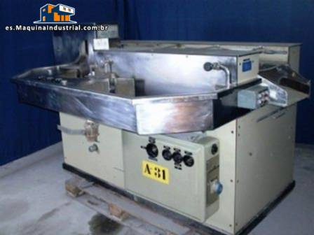 Lavadora y pedidos cerrados ampollas