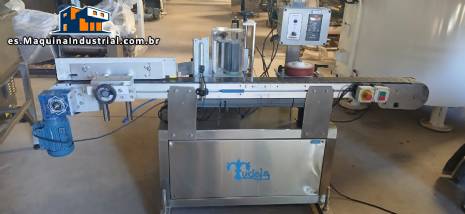Etiquetadora automtica autoadhesiva para botellas cilndricas