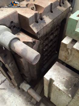 Molde de inyecci�n de puerto de botella