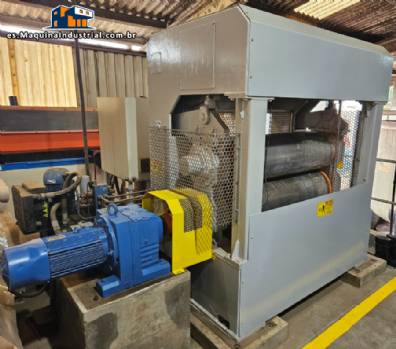 M�quina calandrada para papel reciclado con rollos de 1200 mm, Metal Service CAP-1600