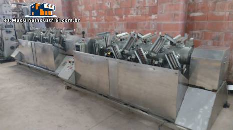 Centr�fuga de acero inoxidable para huevos de chocolate 28 libros NKS