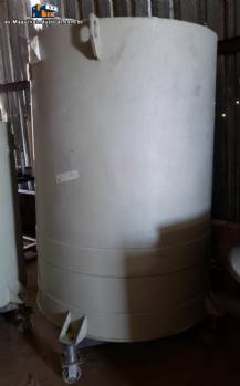 Dep�sito industrial de pl�stico Grabe de 2.000 litros fabricado en pol�mero de polipropileno PP