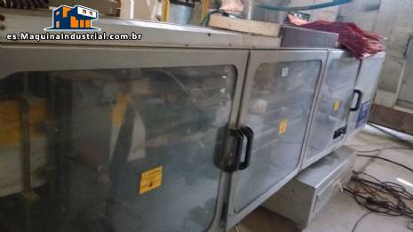 M�quina llenadora para stand up pouch