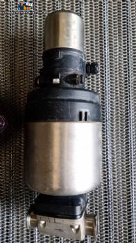 V�lvula proporcional con posicionador Burkert