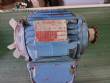 Motor de inducci�n trif�sico WEG de 1 HP