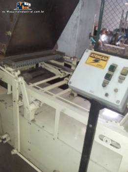 Bandeja de goteo para el chocolate con tanque de acero inoxidable Bandeja de goteo para el chocolate con tanque de acero inoxidable