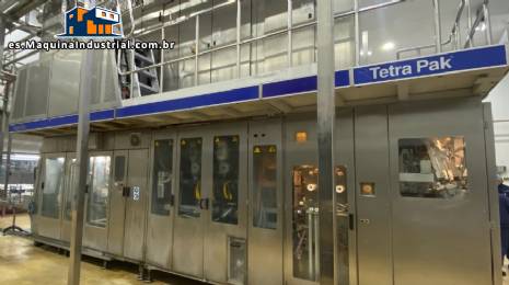 Máquina de llenado aséptico Tetra Pak A3 con empaquetadora de cartón 70 y retractiladora de bandejas 51 Máquina de llenado aséptico Tetra Pak A3 con empaquetadora de cartón 70 y retractiladora de bandejas 51